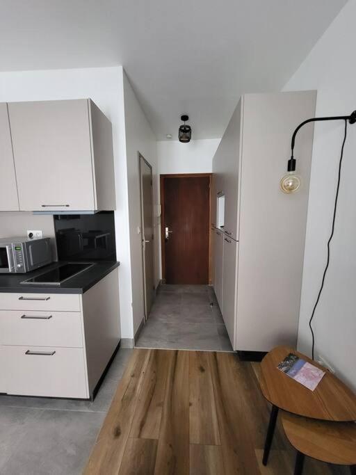 Petit Studio En Plein Centre-Ville De Вандом Экстерьер фото